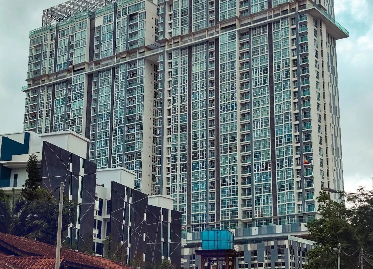 Paragon Residences By Elegant Johor Bahru 0*,