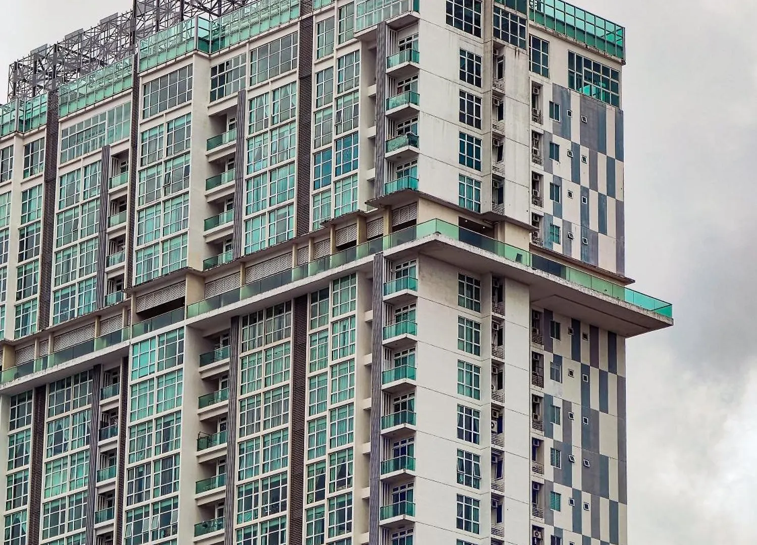 Paragon Residences By Elegant Johor Bahru Daire